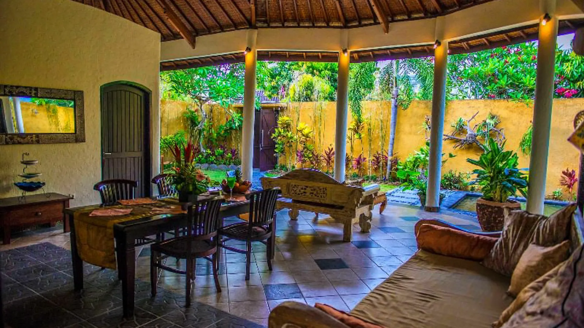 Seminyak Villas