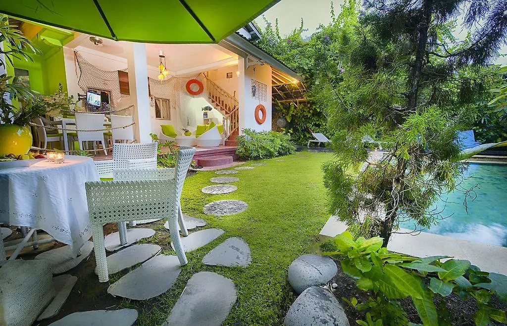 Seminyak Villas 0*,