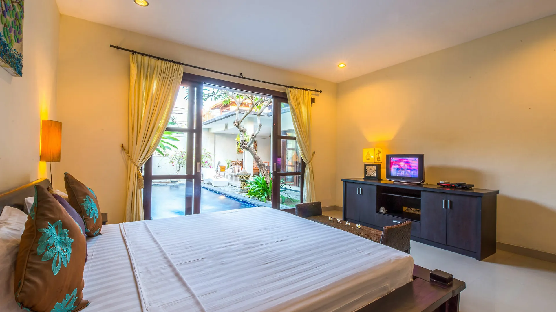 Seminyak Villas